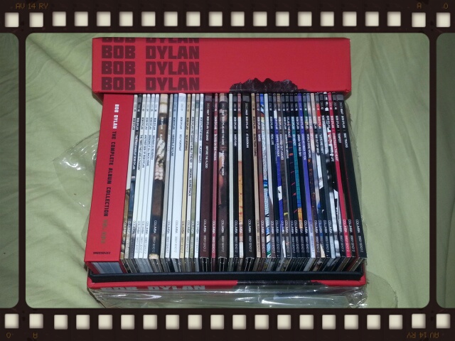 BOB DYLAN / THE COMPLETE COLUMBIA ALBUMS COLLECTION VOL.ONE_b0042308_21245294.jpg