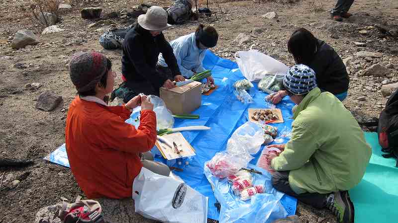 初詣登山と鴨鍋懇親会_d0264710_15355890.jpg