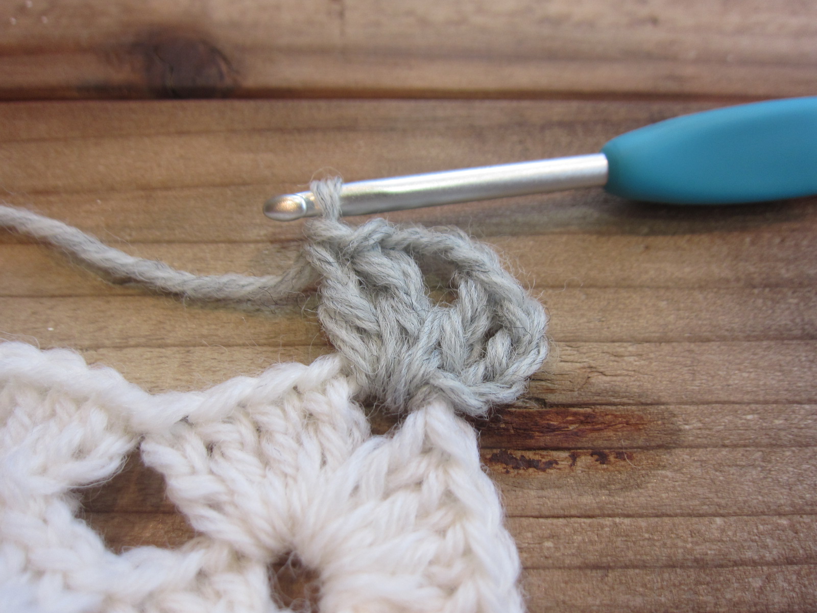 ＣＡＬ編み図】 雪の結晶ブランケット（３）モチーフ背景 : Crochet 