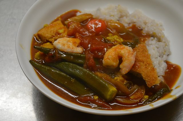 この時期恒例のカレー_c0124100_0281283.jpg