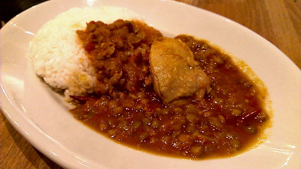 初日ランチはTOKYO FAMILY RESTAURANT_a0000006_0335680.jpg