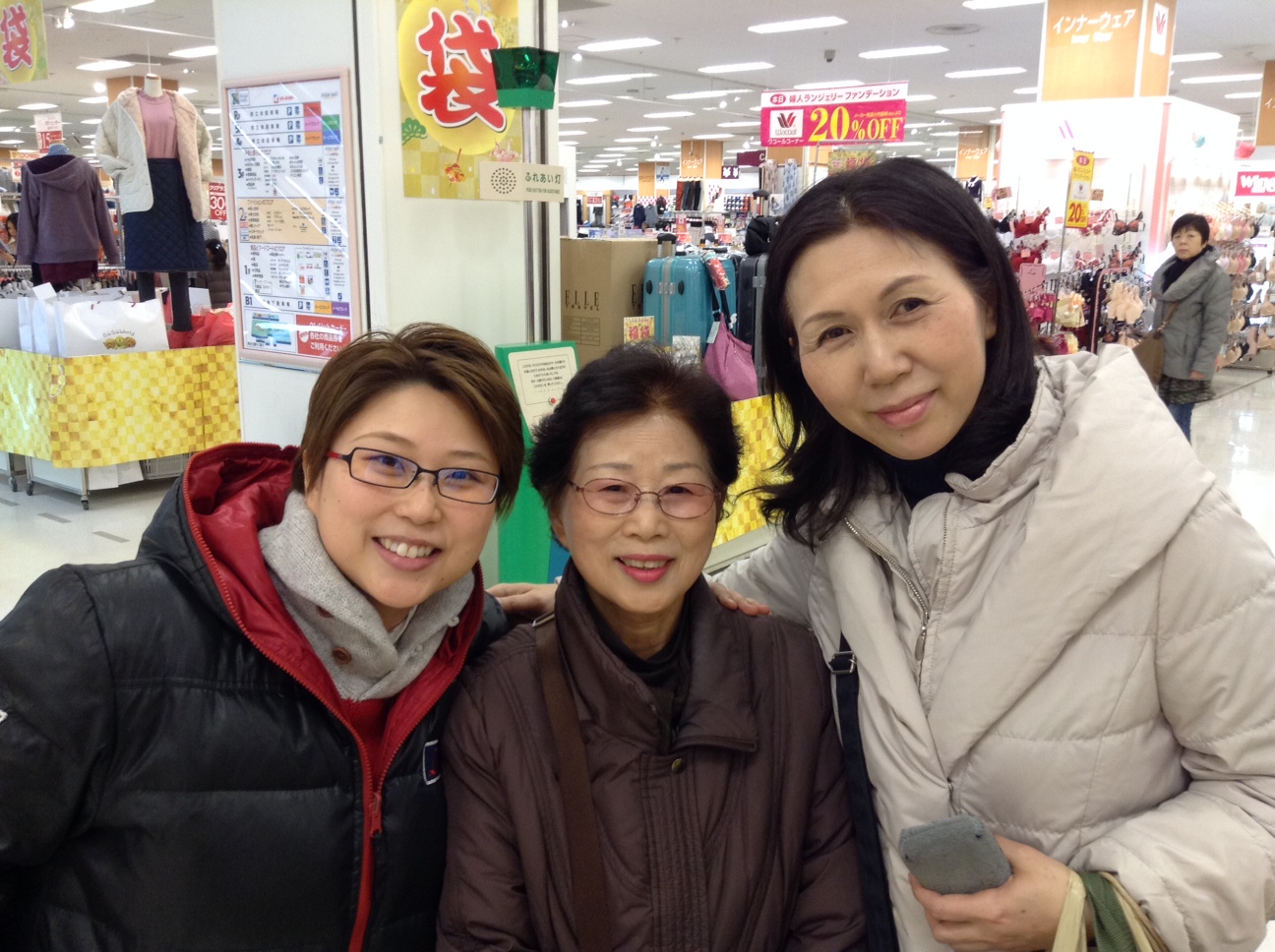 いのち短し祭りじゃ乙女、今日は再び来ぬものを2014_d0246243_1203732.jpg