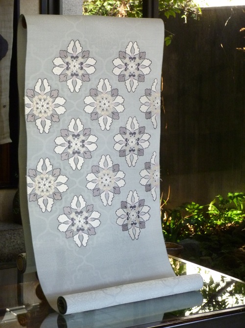 勝山健史帯 能衣蕨手襷文 <工芸帯地 洛風林の帯>_d0159384_16503576.jpg