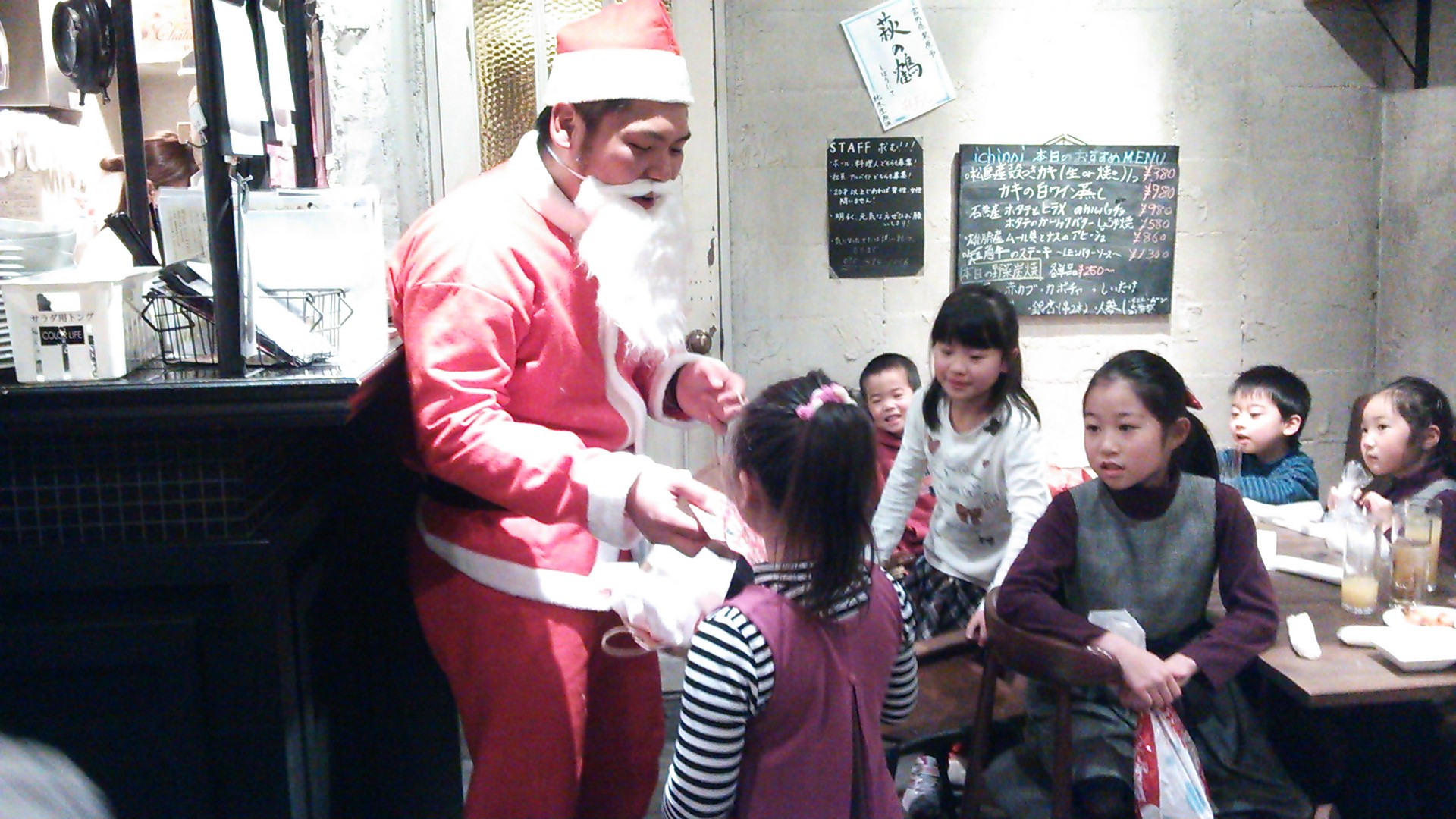 12月22日練習試合＆納会（Ｘmasパーティー）レポート_f0079540_021487.jpg