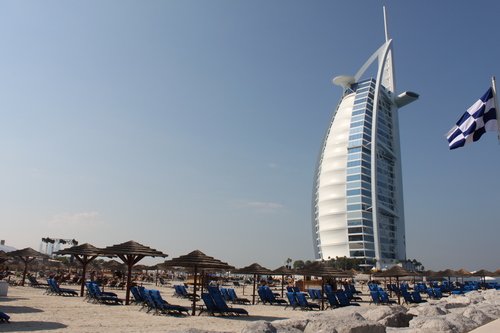 ドバイへの旅（３）―ニュードバイその１　Jumeira Beach HotelとビーチとWild Wadi_e0123104_7175629.jpg