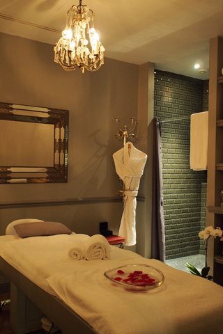 パリのSaint James Paris - Relais et Chateauxへ!_d0063314_23161932.jpg