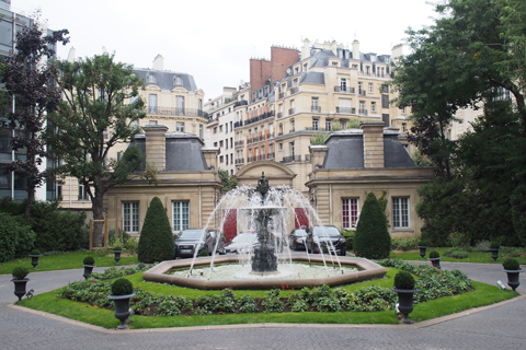 パリのSaint James Paris - Relais et Chateauxへ!_d0063314_23174215.jpg