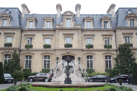 パリのSaint James Paris - Relais et Chateauxへ!_d0063314_23182372.jpg