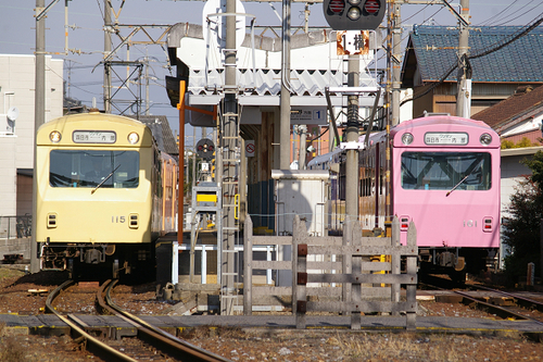 泊駅にて列車交換撮影・近鉄内部・八王子線再訪&撮影(4)_b0283432_21395221.jpg