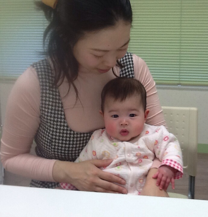 babyに癒されました_b0093660_22421380.jpg