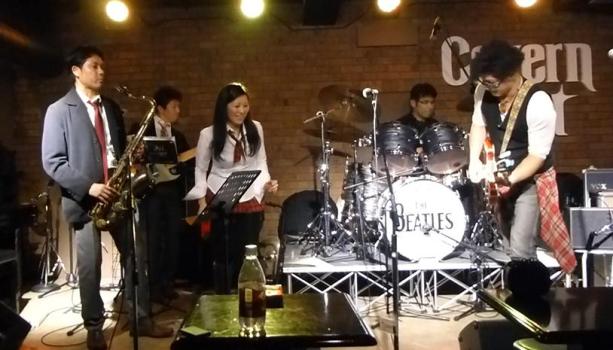 2013年・カラフル年末ライブ初日のライブレポpart2★_e0188087_036275.jpg
