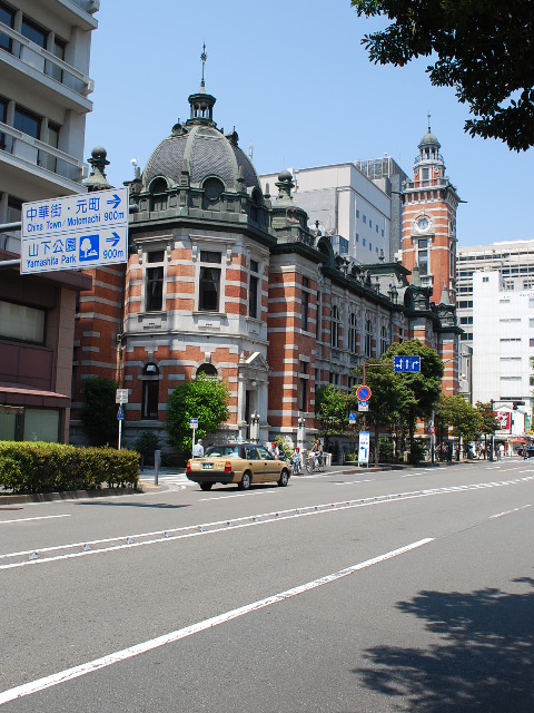 横浜市開港記念会館(大正モダン建築探訪)_f0142606_1133551.jpg