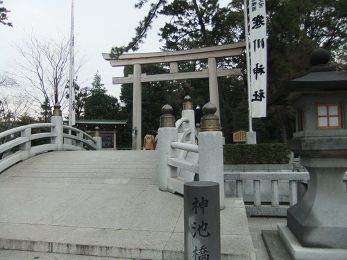 遅くなりましたが...初詣です。_b0137932_1124344.jpg