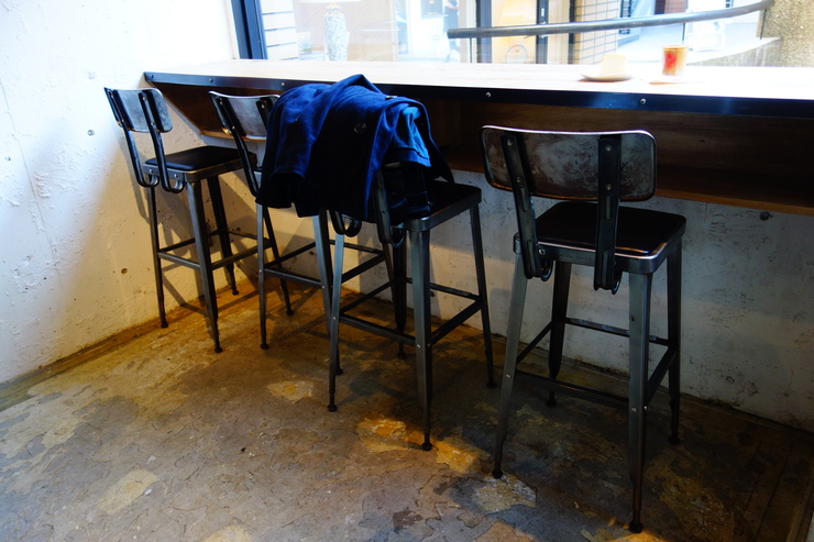 LATTEST Omotesando Espresso bar(ラテスト)表参道/カフェ~表参道をぶらぶら その2_a0287336_1001011.jpg