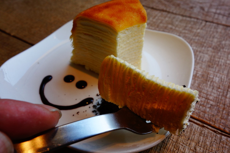 LATTEST Omotesando Espresso bar(ラテスト)表参道/カフェ~表参道をぶらぶら その2_a0287336_10191595.jpg