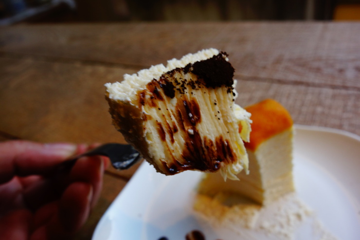 LATTEST Omotesando Espresso bar(ラテスト)表参道/カフェ~表参道をぶらぶら その2_a0287336_10193143.jpg