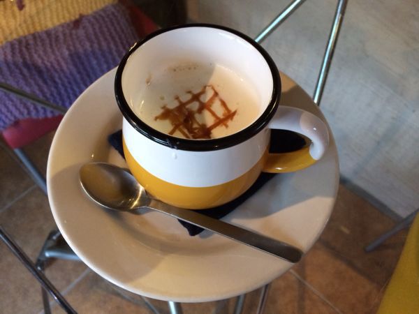 つぐみカフェ_e0292546_2345522.jpg