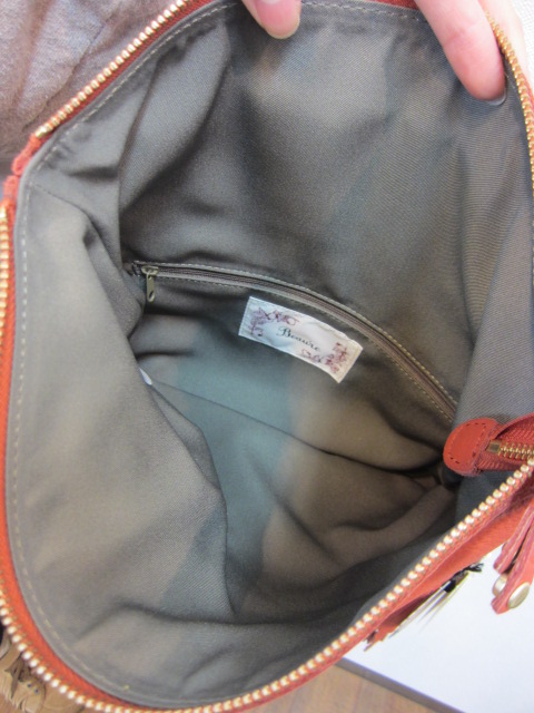 ビュレ  Beaure  B-10071  2つ折りショルダーBag_e0076692_1312039.jpg