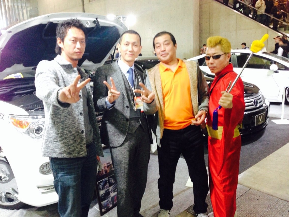 山本が送ります。本日のTOMMY☆彡ランクル200 ディーゼル ハマー アルファード_b0127002_1657040.jpg