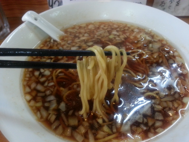 1/11 麺屋AJITATSU らーめん玉ネギ増量¥500 @ 日野市南平_b0042308_22461964.jpg