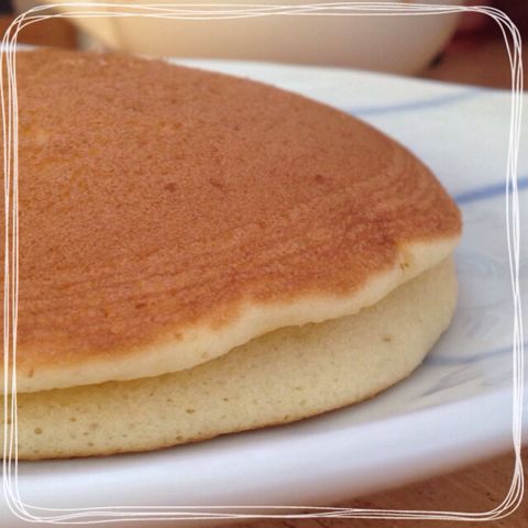 FMこだわりパン工房＊もちっとホットケーキ(ラムレーズン)♪_d0255514_1837737.jpg