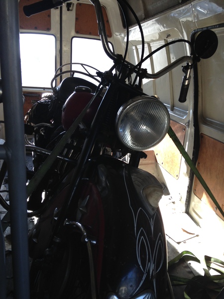 \'48 Indian chief_a0165898_0101974.jpg