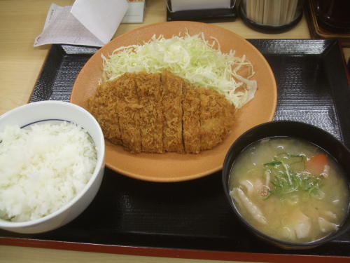 【感謝祭第1弾】かつや ロースカツ定食 （690円→540円） 567円 食べる【150円引き】_d0188613_1265612.jpg