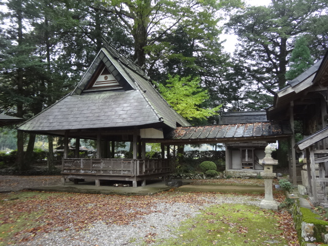 八幡神社（南丹市園部町天引）_c0182455_1810281.jpg