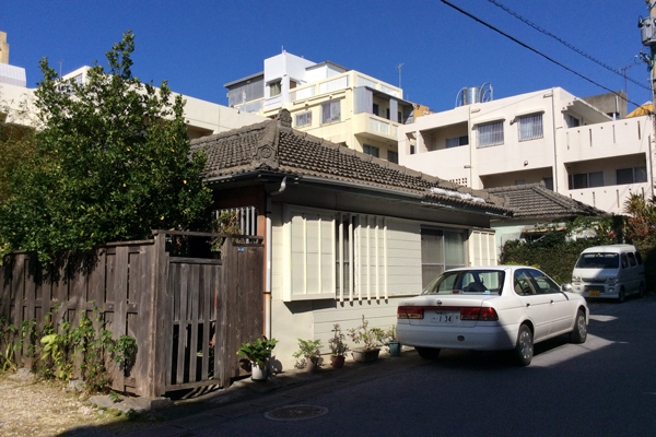 那覇の街歩き_f0117059_19415519.jpg
