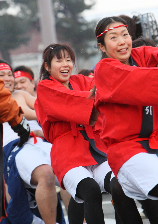 会津美里町の奇祭　「大俵引き」　＜４＞　大俵引き　 ２０１４・０１・１１_e0143883_19491998.jpg