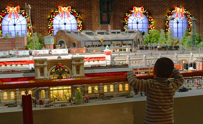 横浜三井ビルディングのクリスマス 原鉄道模型博物館のクリスマス_b0145398_21265680.jpg