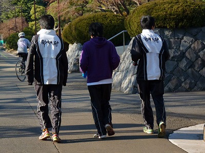 お墓参りからダークゾーンとの戦いの場へ・・・_b0166128_1155692.jpg