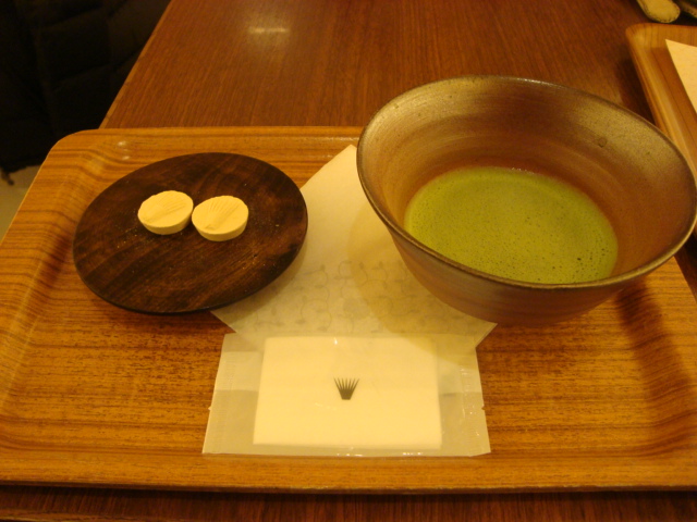自由が丘「nana\'s green tea」へ行く。_f0232060_23474699.jpg