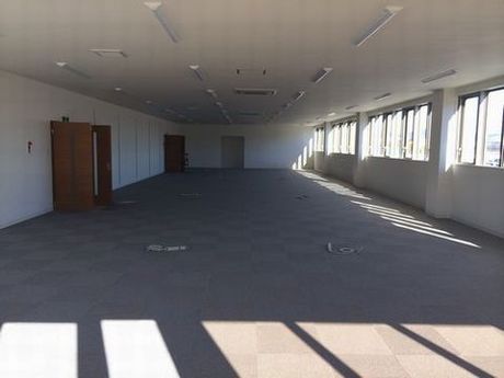 研究学園ビルお引渡し。_a0059217_1203482.jpg
