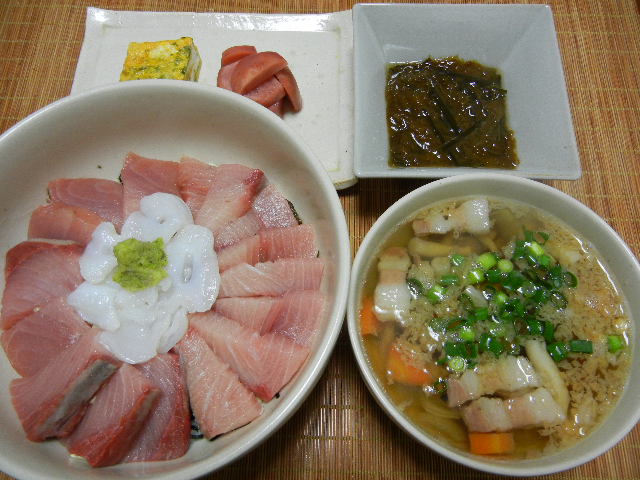 二色丼_e0028505_11571673.jpg