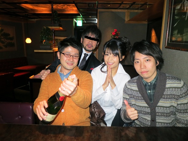 油屋黒松四周年&範田紗々1日店長コラボートイベント_a0019032_21384851.jpg