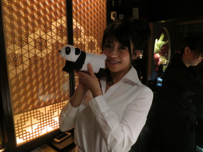 油屋黒松四周年&範田紗々1日店長コラボートイベント_a0019032_21393979.jpg