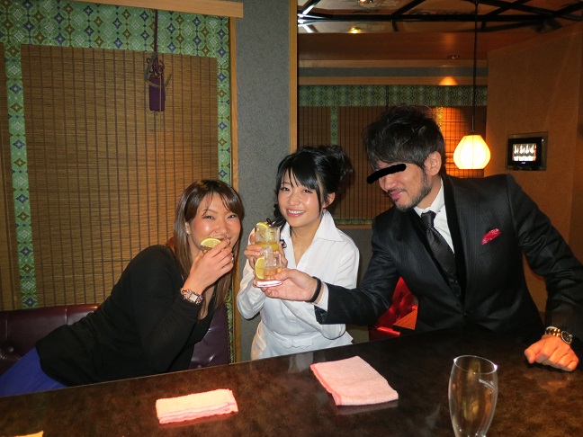 油屋黒松四周年&範田紗々1日店長コラボートイベント_a0019032_21395969.jpg