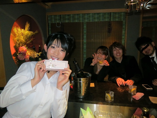 油屋黒松四周年&範田紗々1日店長コラボートイベント_a0019032_21403478.jpg