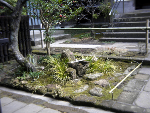 e0296043_3295327.jpg