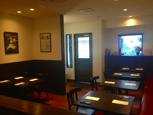 ベビーシートのあるフランス料理店・アヴォロンテさん_a0277483_22584385.jpg