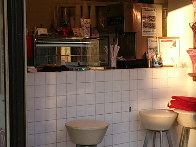 『久しぶりにじっくり店みました。』_a0075684_0553934.jpg