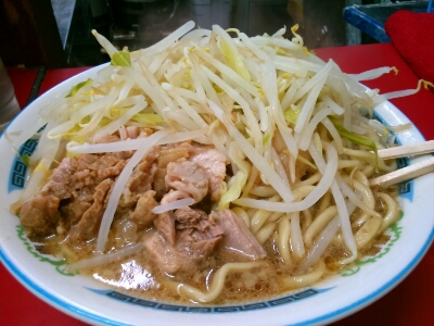 『なんつッ亭』と『ラーメン二郎 目黒店』_d0158621_21524367.jpg