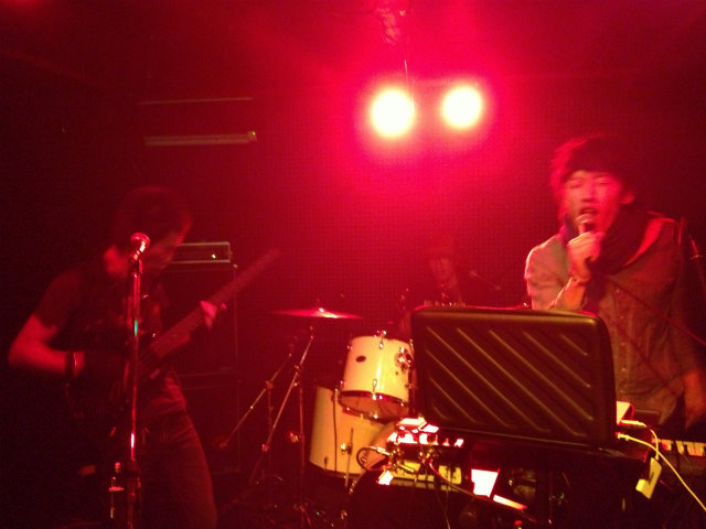 Paranoid Chant _c0234515_1512546.jpg