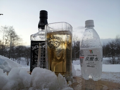 外側凍り気味なジャック･ソーダ。_d0164343_16334560.jpg