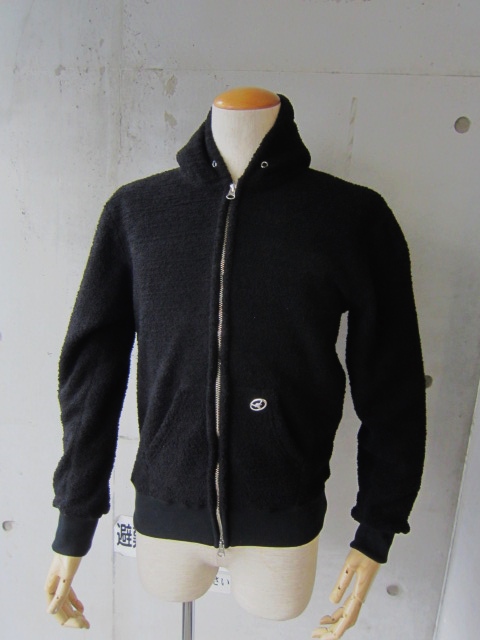 BLACK PILE ZIP PARKA (MADE IN USA) ・・・ 絶品★です~(^^♪_d0152280_23544888.jpg