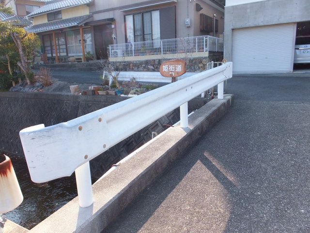 a0271502_134917100.jpg
