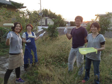 白に白を塗る〜堺labo施工中!_f0127806_20204672.jpg