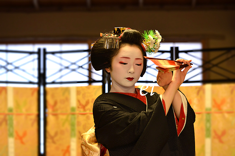 舞妓とし真菜 黒髪 4 ちょっとそこまで 舞妓とし真菜 黒髪 4 ちょっとそこまで