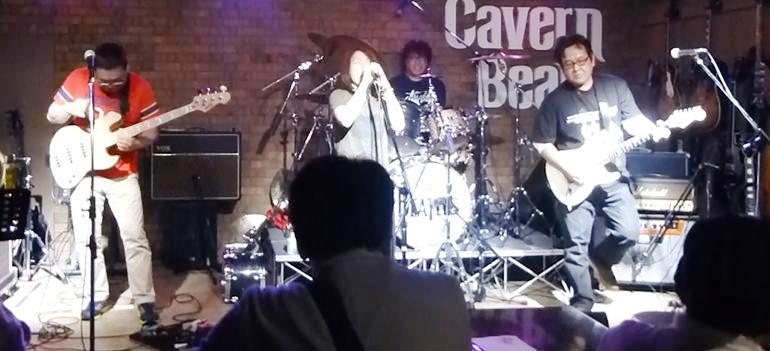 2013年・カラフル年末ライブ、2日目のライブレポpart1★_e0188087_1227303.jpg